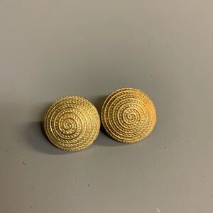 Avon Gold Spiral Swirl Earrings Clip On